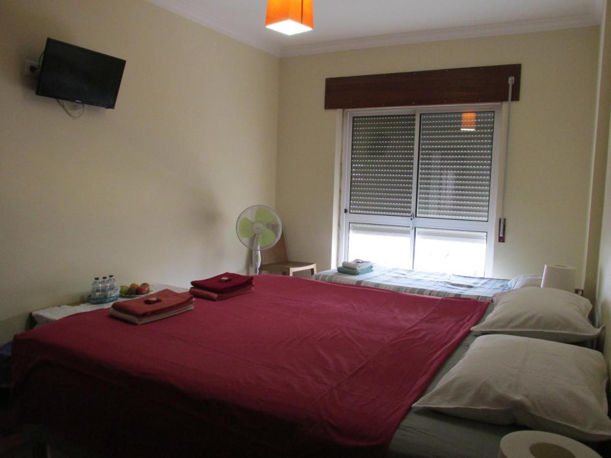 Homestay Marialva Park Seixal  Eksteriør bilde