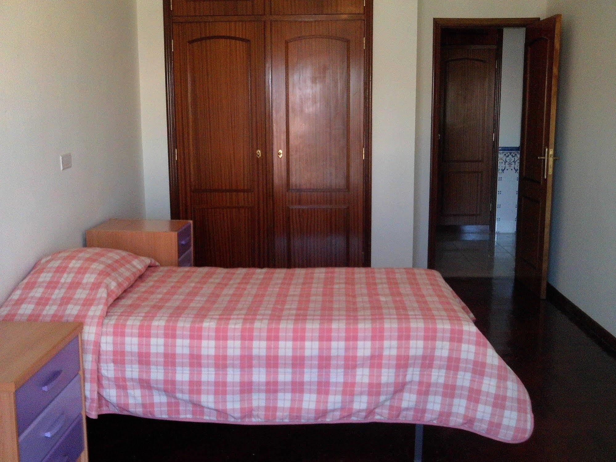 Homestay Marialva Park Seixal  Eksteriør bilde