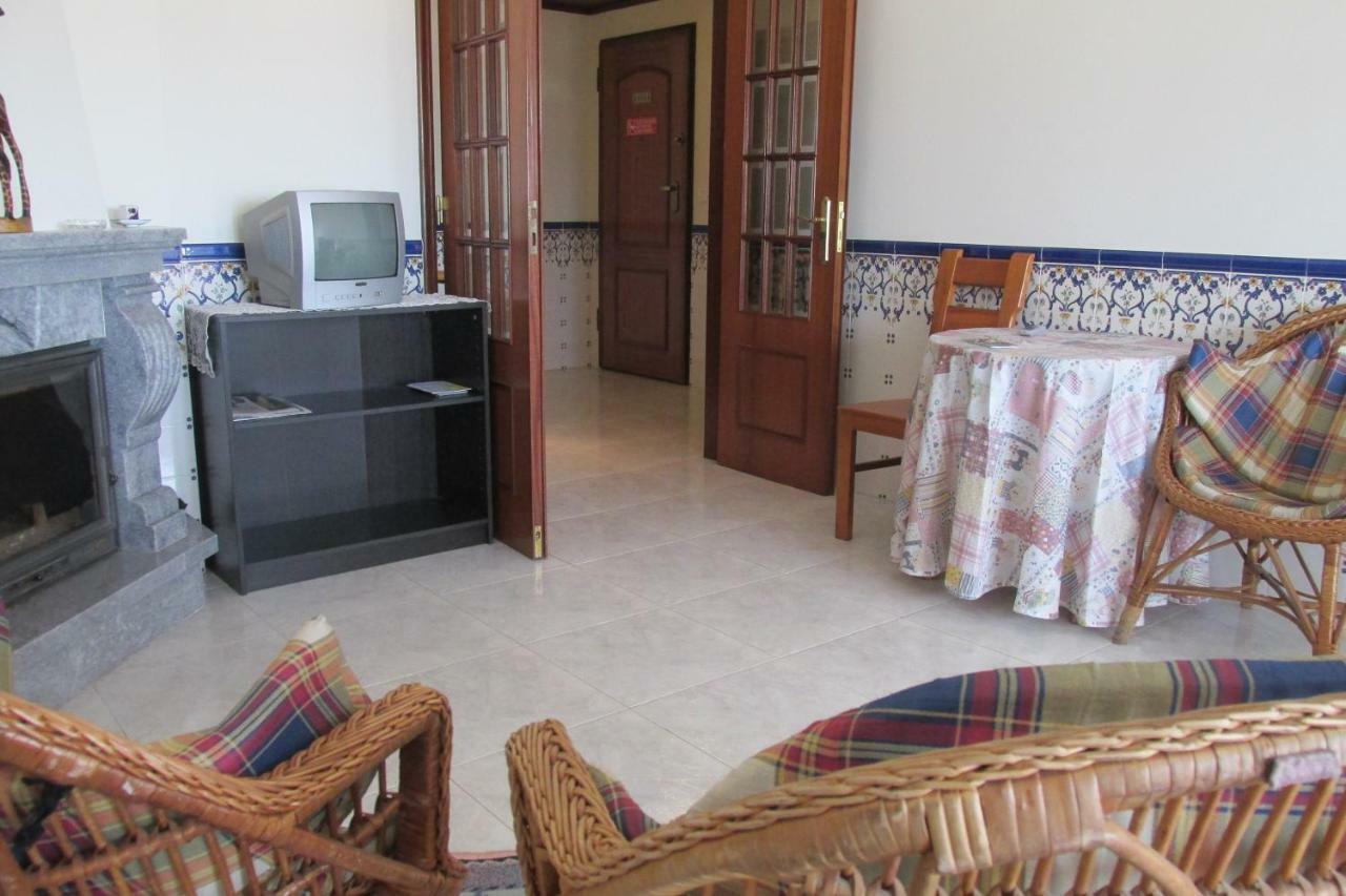 Homestay Marialva Park Seixal  Eksteriør bilde
